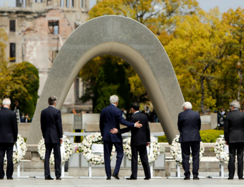Hiroshima, tacto, cercanía y afecto en la comunicación no verbal